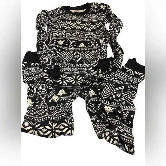PJ Place Black and White Kids Pajama Set - Picture 4 of 9
